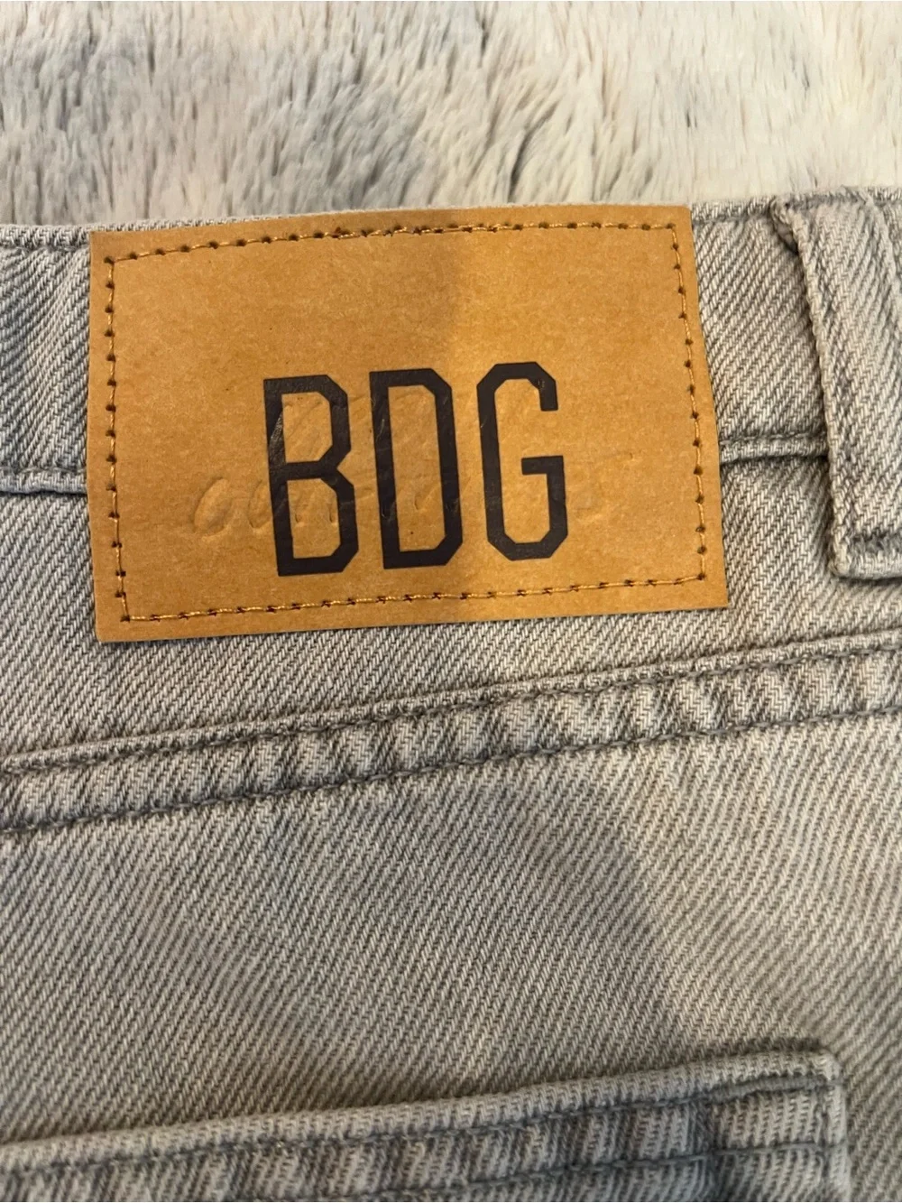 BDG High-Rise Light Gray Wash Denim Cutoff Shorts Size 31
